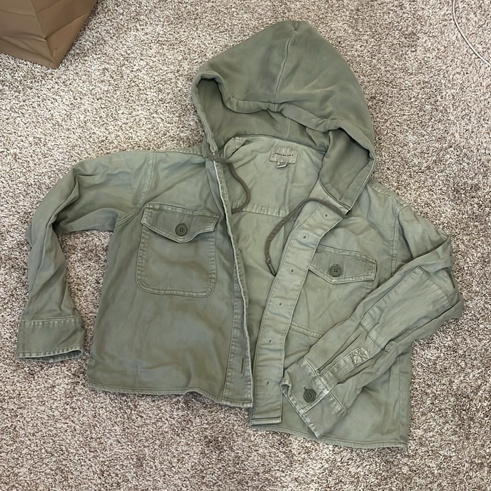 AEO // Green Button Jacket - Picture 3 of 6